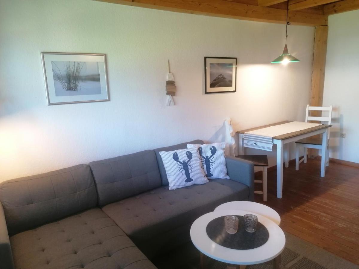 Boddenhus Auf Ruegen - Ferienwohnungen Und Pension Rappin ภายนอก รูปภาพ