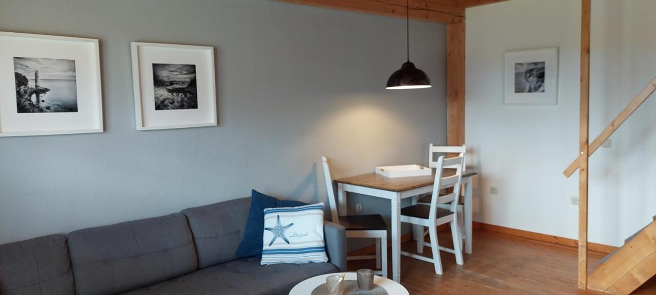 Boddenhus Auf Ruegen - Ferienwohnungen Und Pension Rappin ภายนอก รูปภาพ