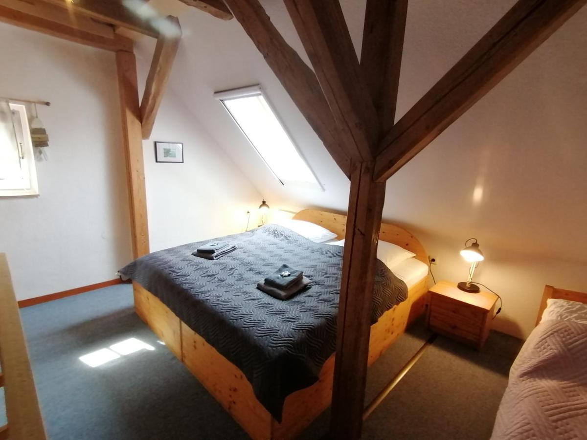 Boddenhus Auf Ruegen - Ferienwohnungen Und Pension Rappin ภายนอก รูปภาพ