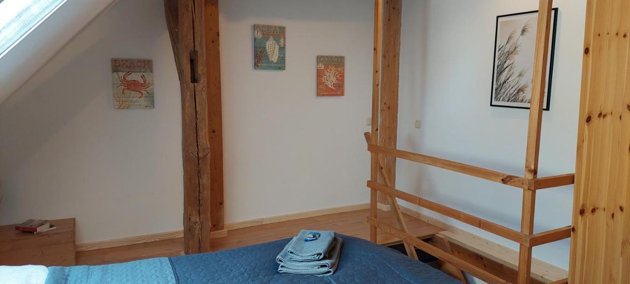Boddenhus Auf Ruegen - Ferienwohnungen Und Pension Rappin ภายนอก รูปภาพ